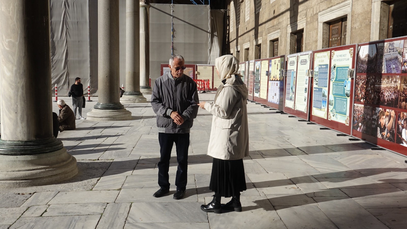 Istanbul Mosques volunteers